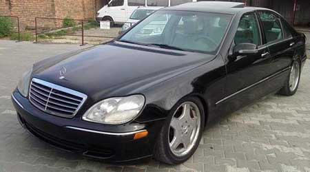Mercedes 220 305x165